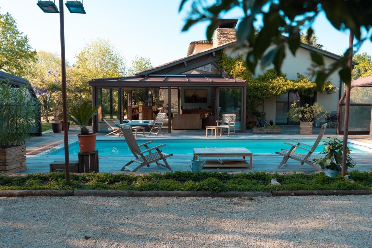 Villa Des Gones Dommartin  Bagian luar foto
