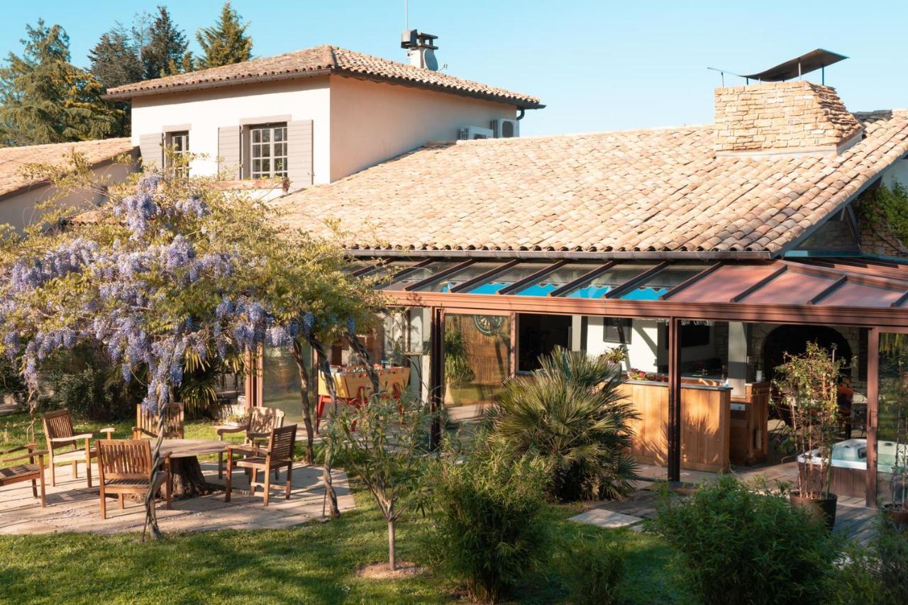 Villa Des Gones Dommartin  Bagian luar foto